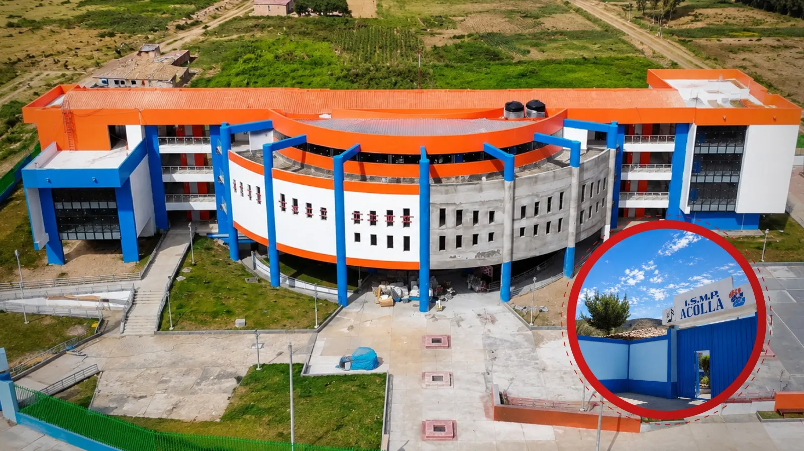 Vista aérea del monumental local de la Universidad Nacional de Música de Acolla, Junín.